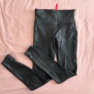 SPANX Faux Leather Leggings Black - Size Medium
